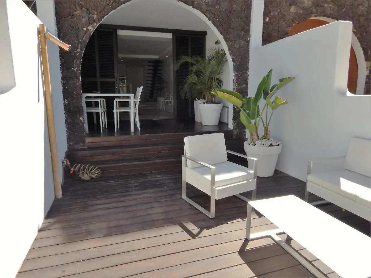 Beautiful Beachfront Apartment Playa de las Americas